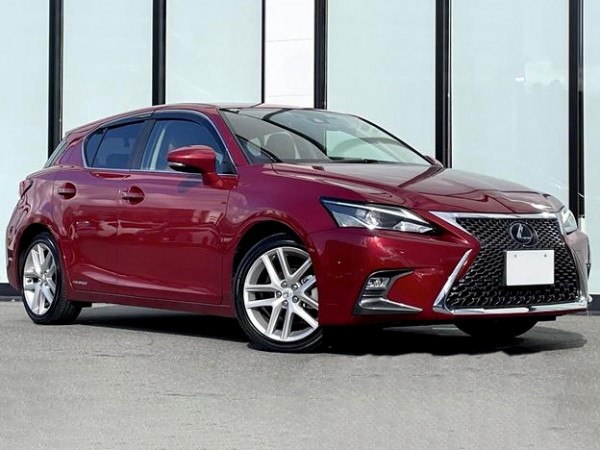 Lexus CT200h