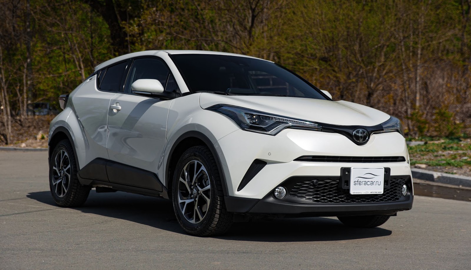 Toyota C-HR паркетник