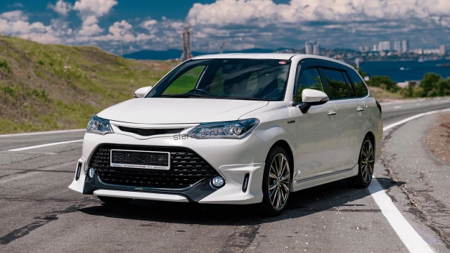 TOYOTA COROLLA FIELDER NKE165G СТИЛЬНЫЙ, СЕМЕЙНЫЙ, ГИБРИДНЫЙ
