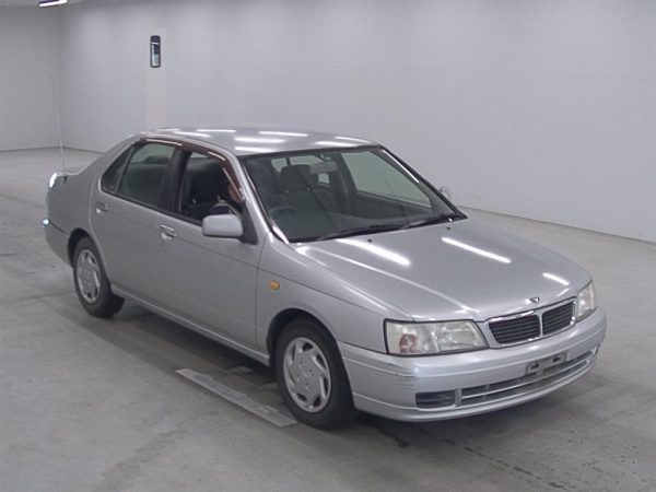 Ниссан улан удэ. Ниссан Блюберд eu14. Nissan Bluebird eu14 обвес. Nissan Bluebird 2000 года eu14. Bluebird eu14 SSS.