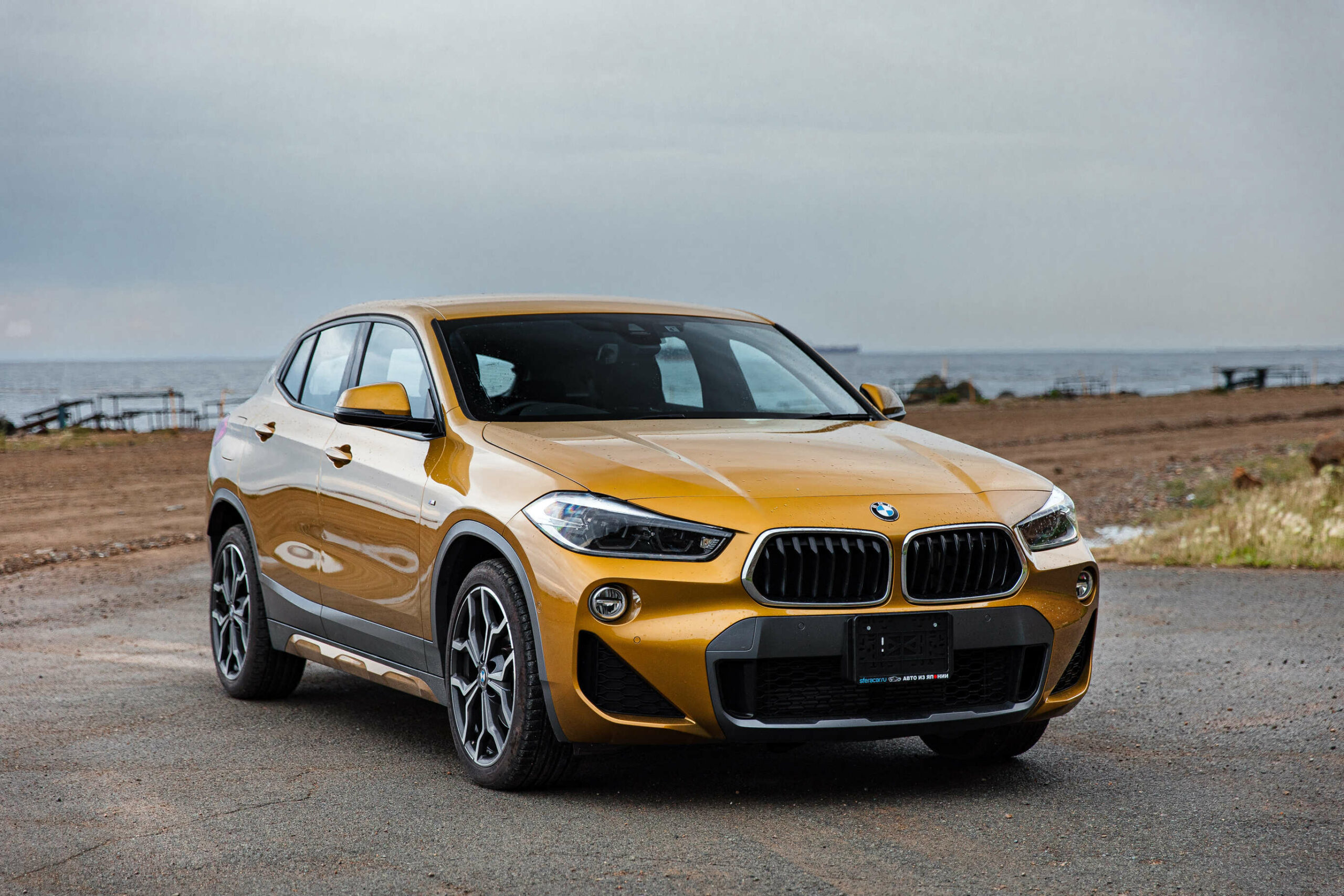 BMW X2 10.2017 — н.в. Рекламный слоган данной модели: “Как он смеет?”